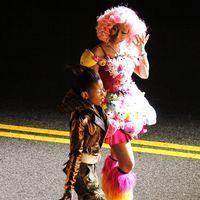 Nicki Minaj and Willow Smith on the set for the music video of 'Fireball' | Picture 117993